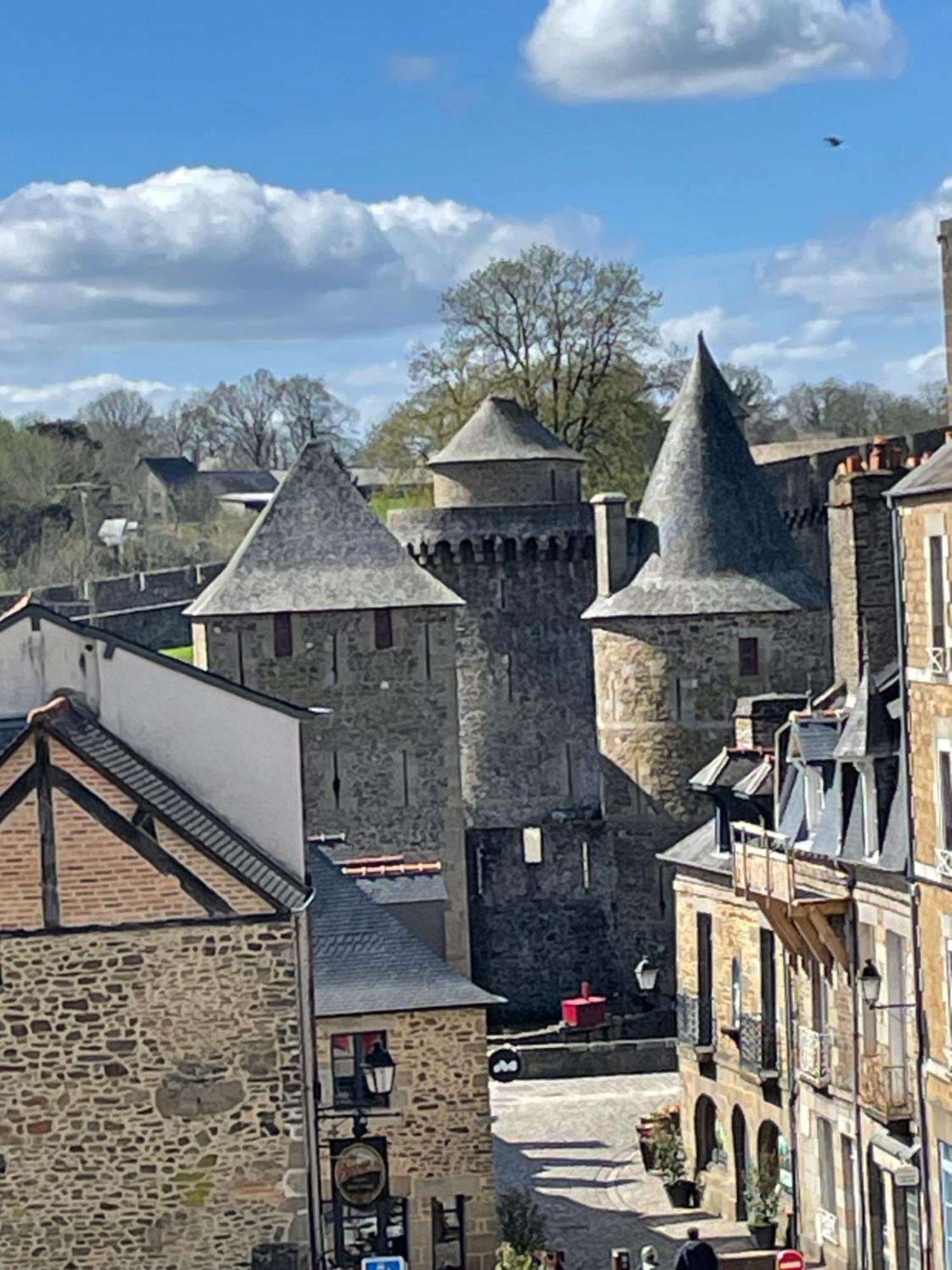 Le Relais Medieval Fougères Zewnętrze zdjęcie