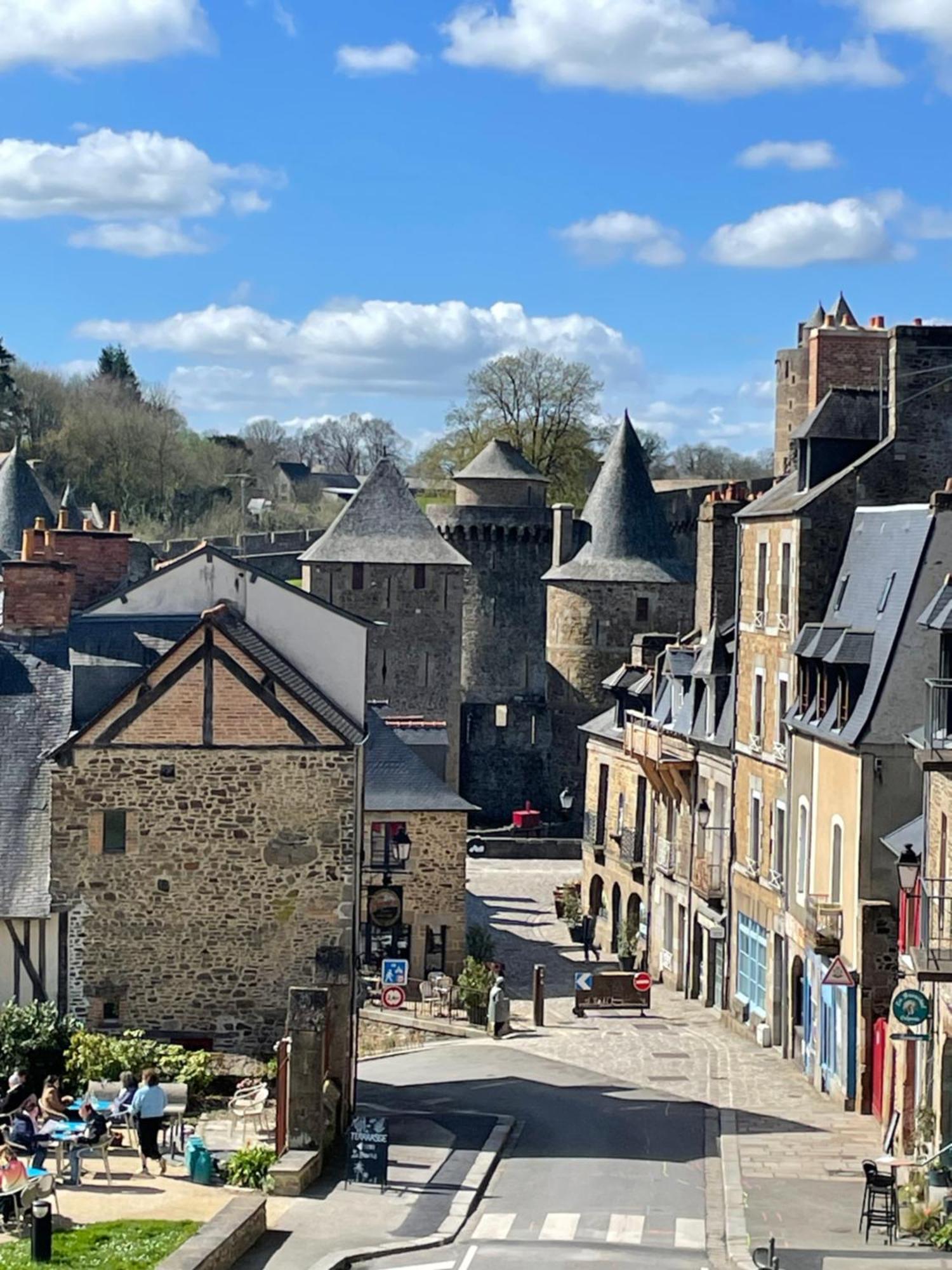 Le Relais Medieval Fougères Zewnętrze zdjęcie